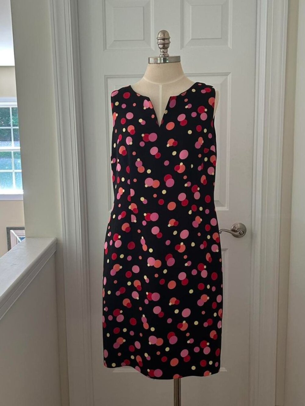 Amanda Smith Petite black, pink, orange, and yellow polka dot dress with a V-nec